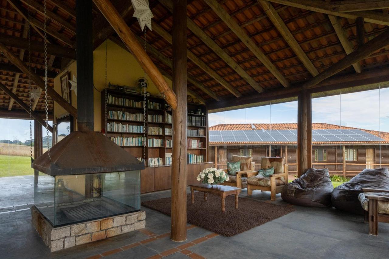 Na Fazenda C/ Piscina Termica