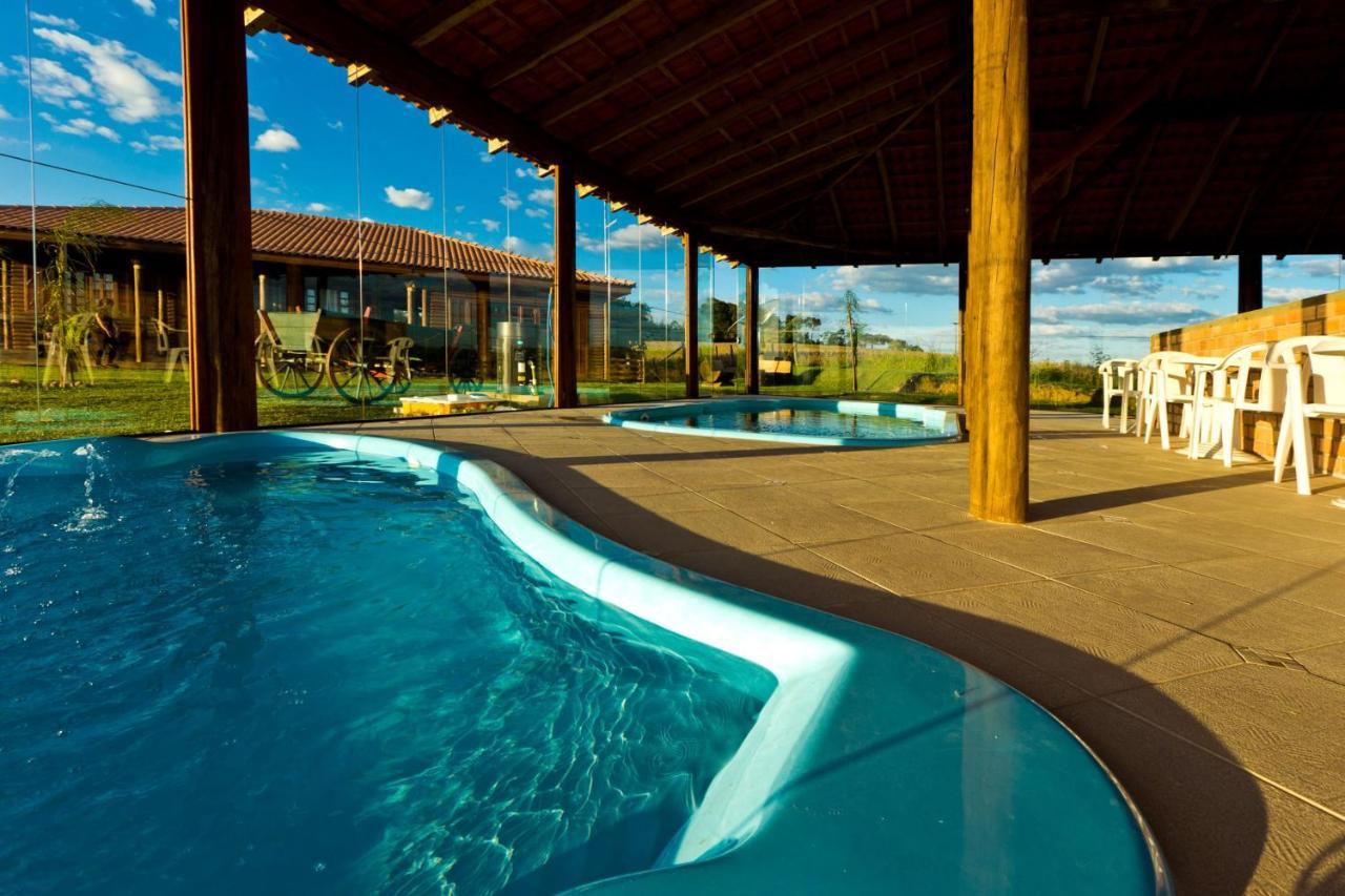 Na Fazenda C/ Piscina Termica